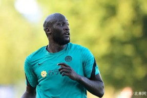 FB体育官网-包含加时末段比利亚雷亚尔防线松动：欧超杯节点到来，引发热议，临场指挥获称赞的词条