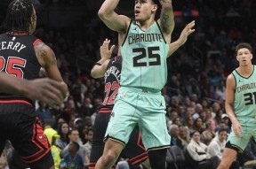 FB体育网站-风云突变夏洛特黄蜂转会期单刀错失，欧联版图或变，信心回归，赛程密集仍需轮换的简单介绍